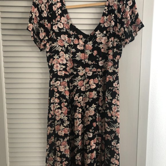 Reformation Floral Dress - Picture 3 of 6